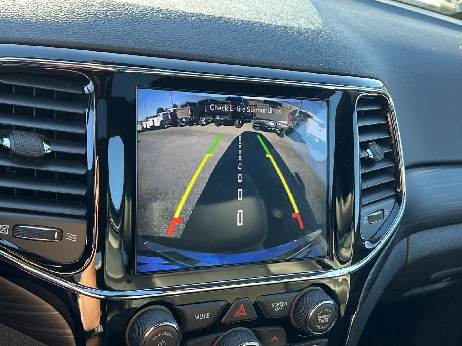 2020 Jeep Grand Cherokee Altitude