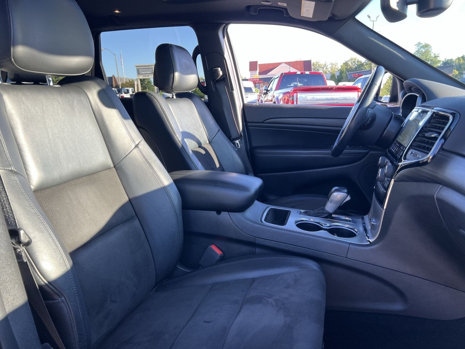 2020 Jeep Grand Cherokee Altitude