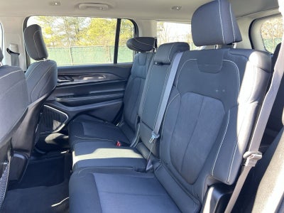 2021 Jeep Grand Cherokee L Laredo