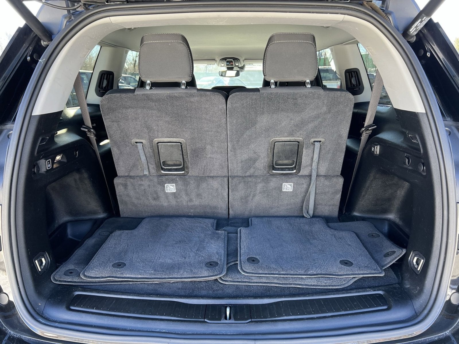 2021 Jeep Grand Cherokee L Laredo