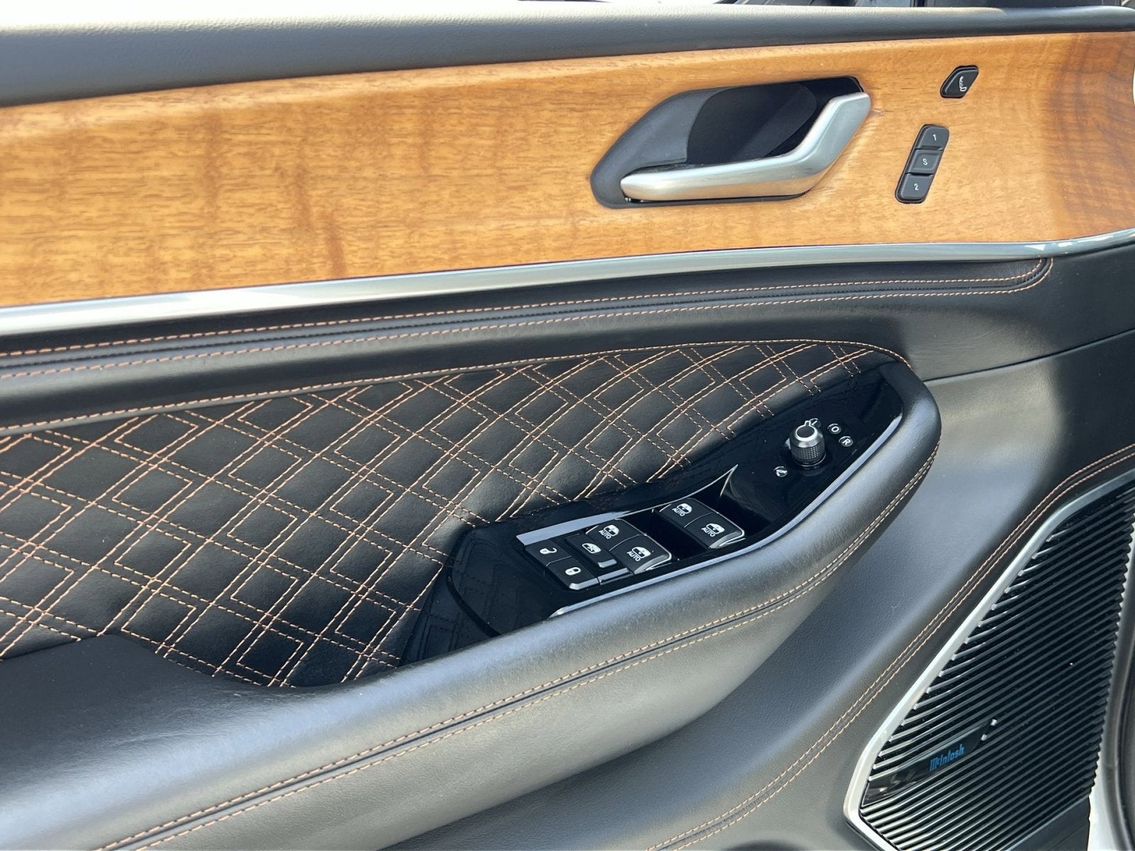 2022 Jeep Grand Cherokee L Summit