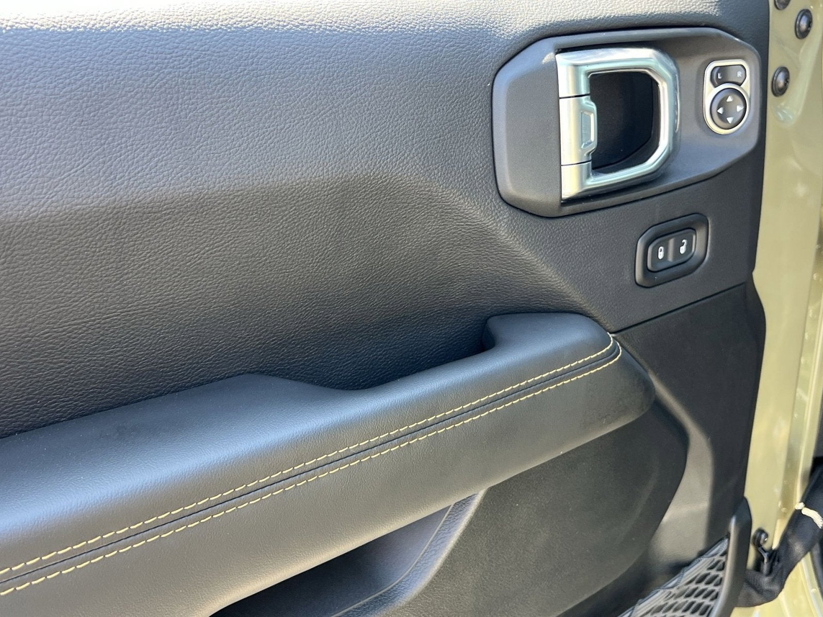 2025 Jeep Wrangler Rubicon 392