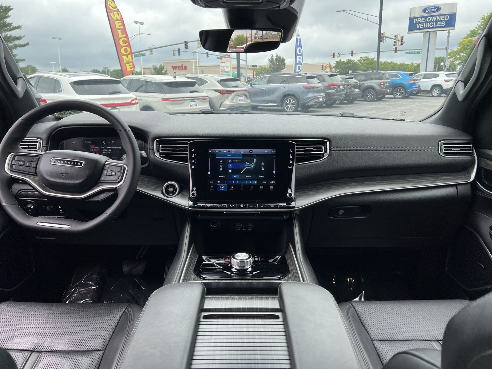 2024 Jeep Wagoneer L Series II