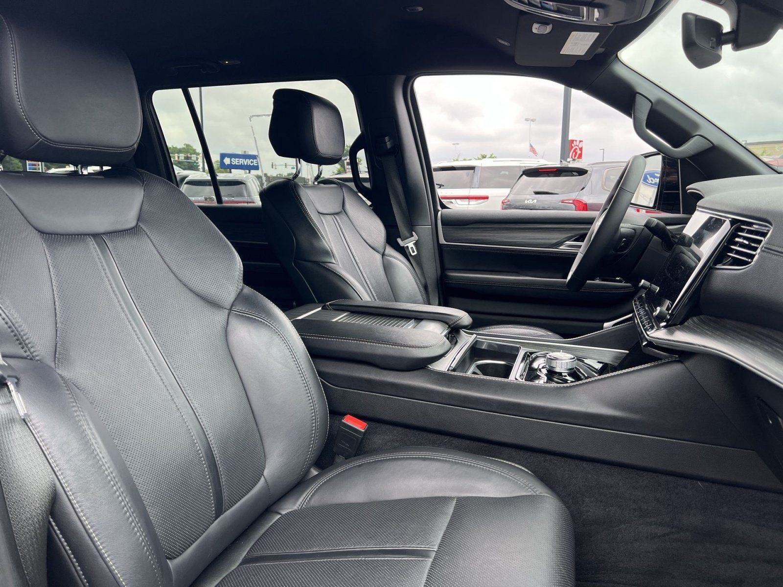 2024 Jeep Wagoneer L Series II