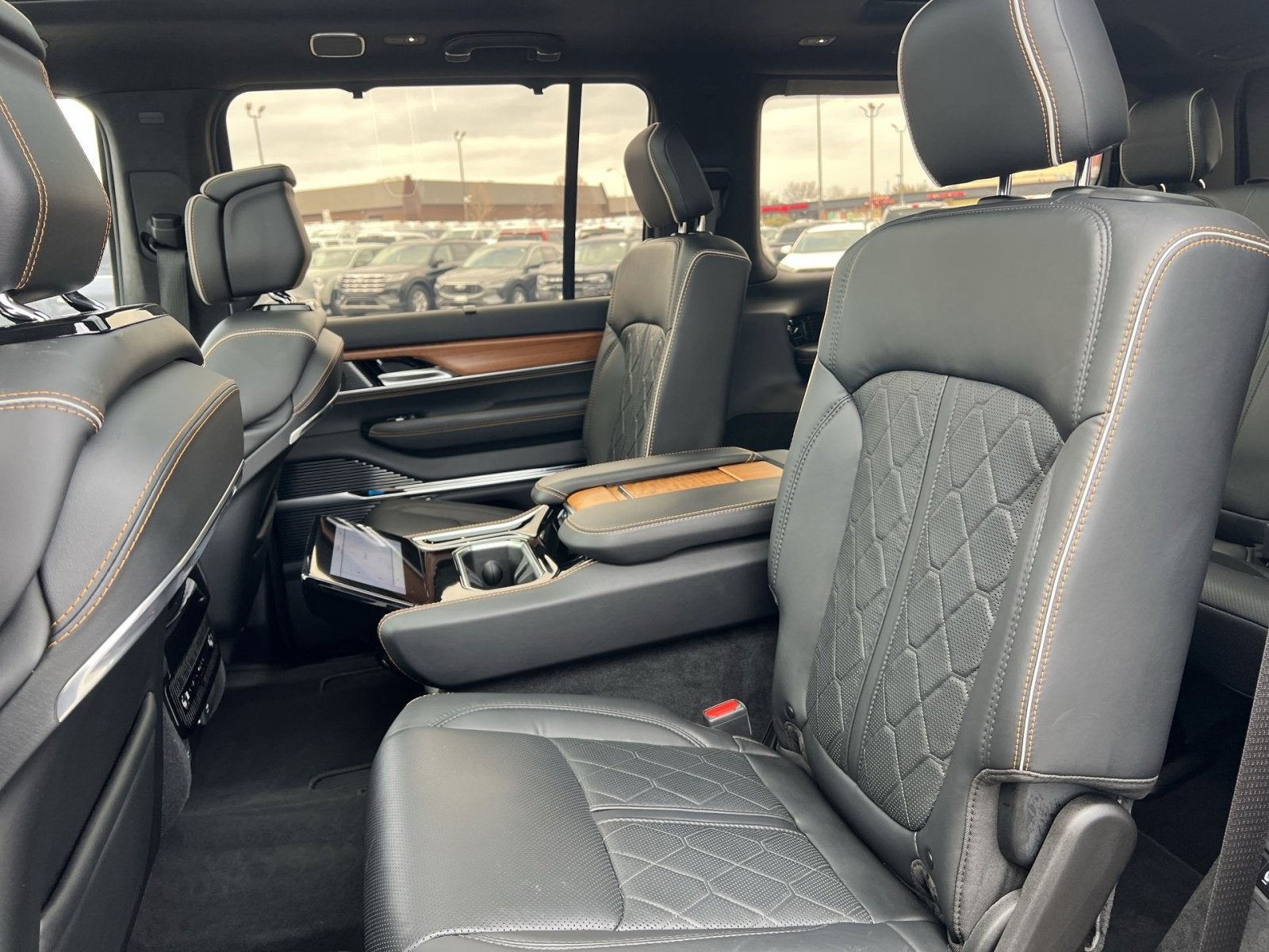 2024 Jeep Grand Wagoneer Series III