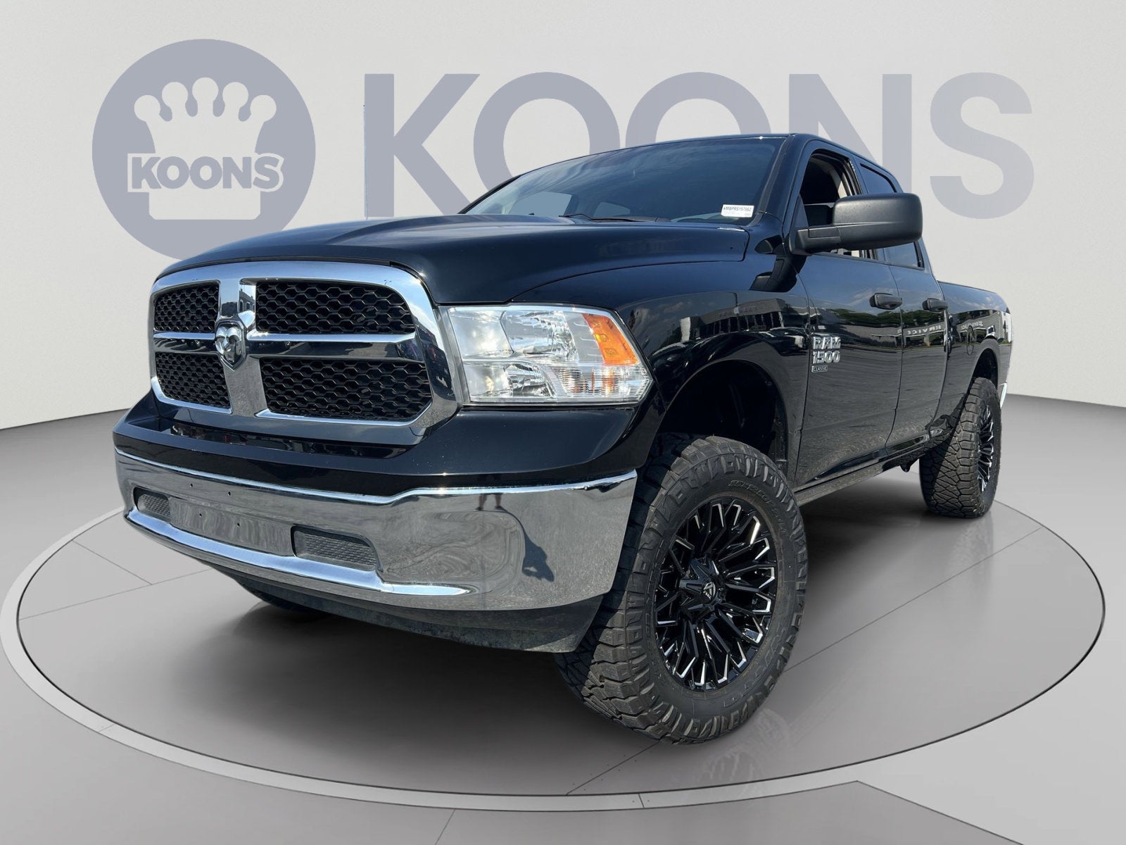 2024 RAM 1500 Classic SLT