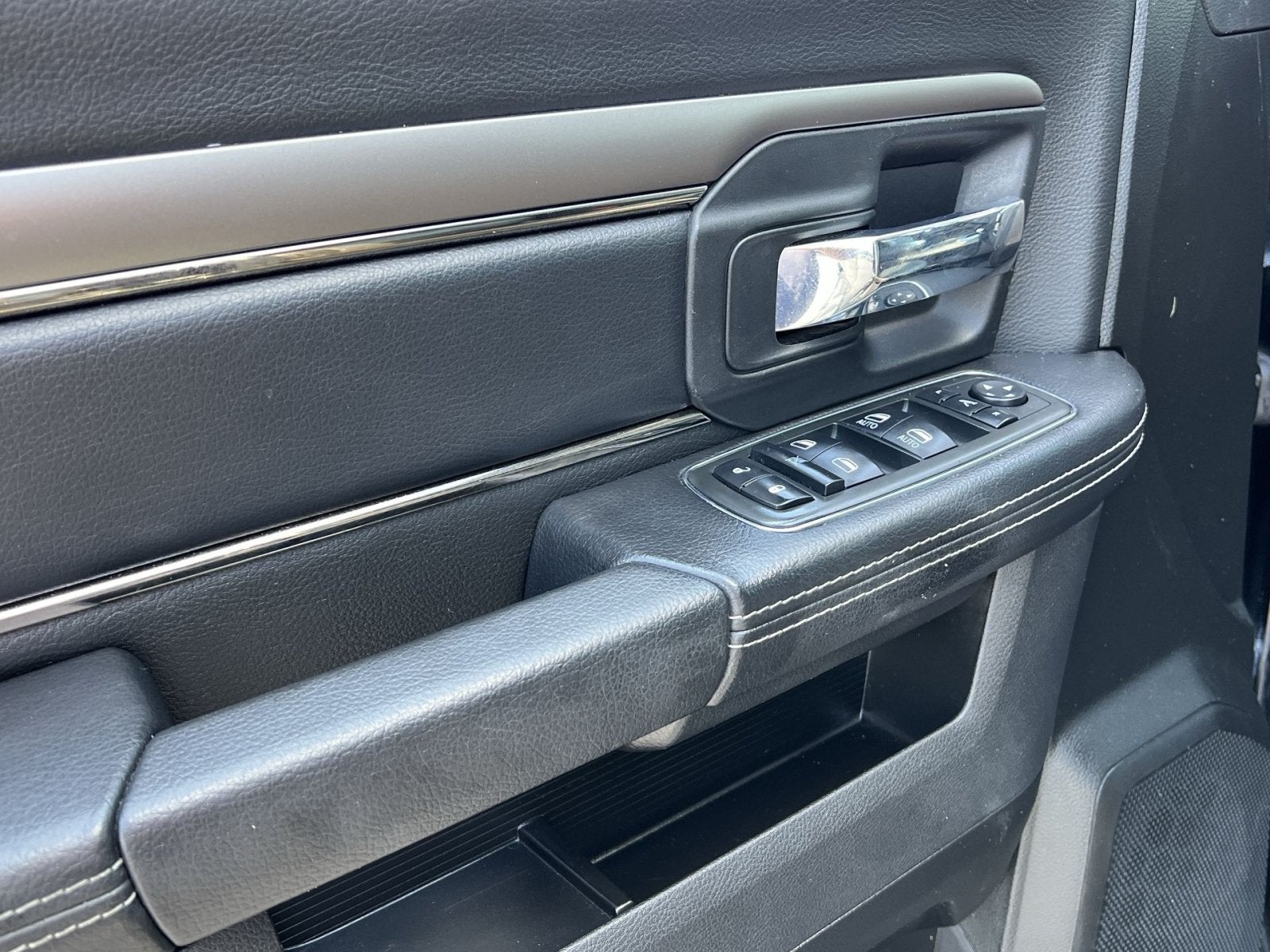 2014 RAM 1500 Sport