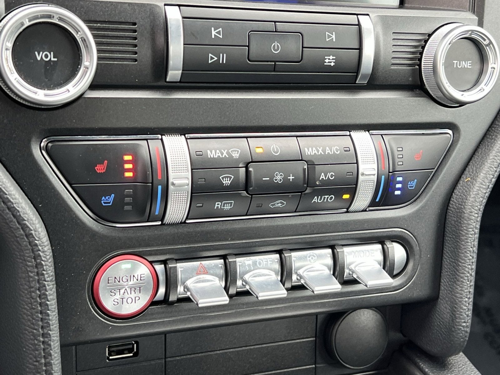 2023 Ford Mustang EcoBoost Premium