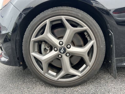 2018 Ford Focus ST