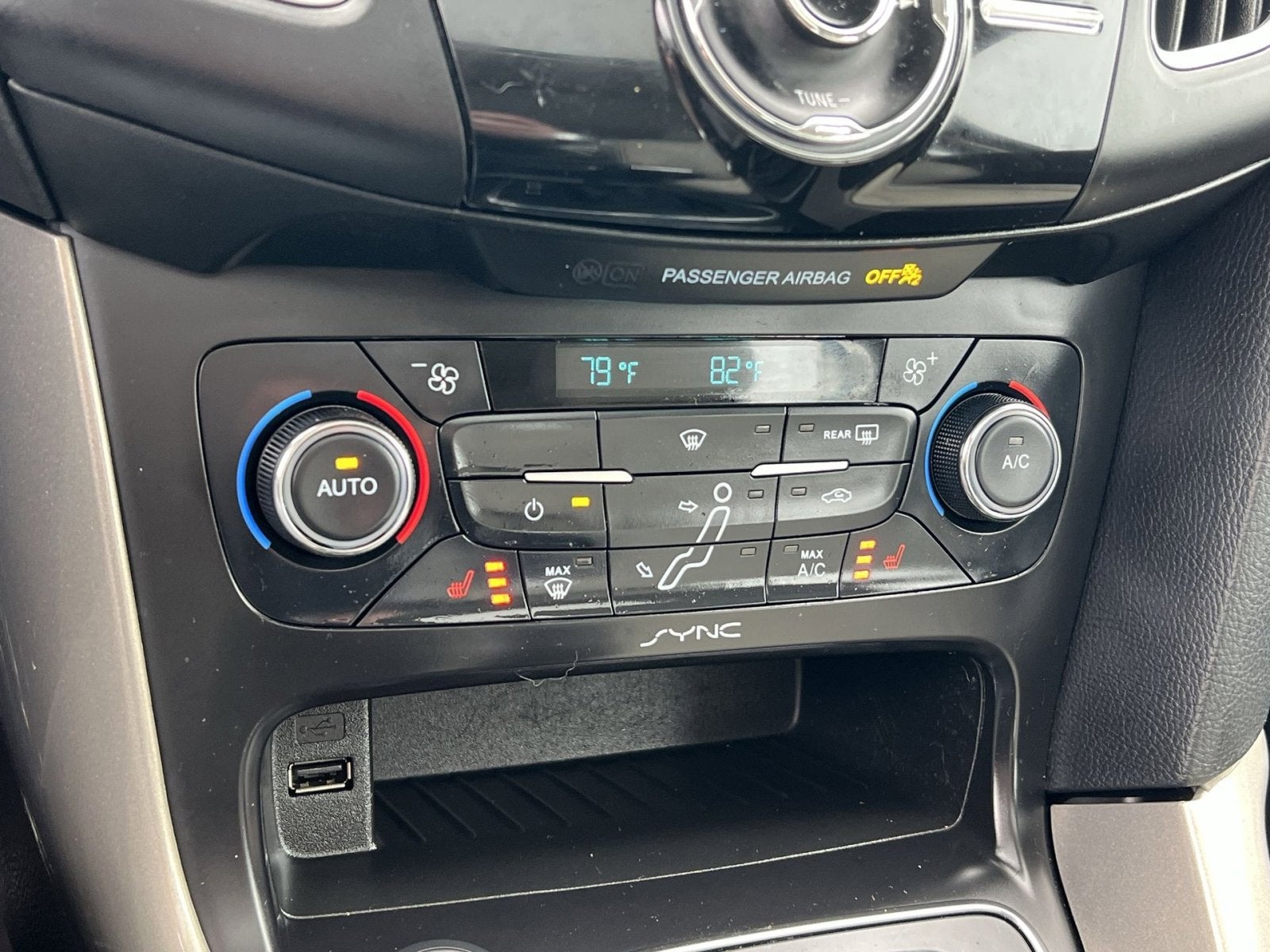 2016 Ford Focus Titanium