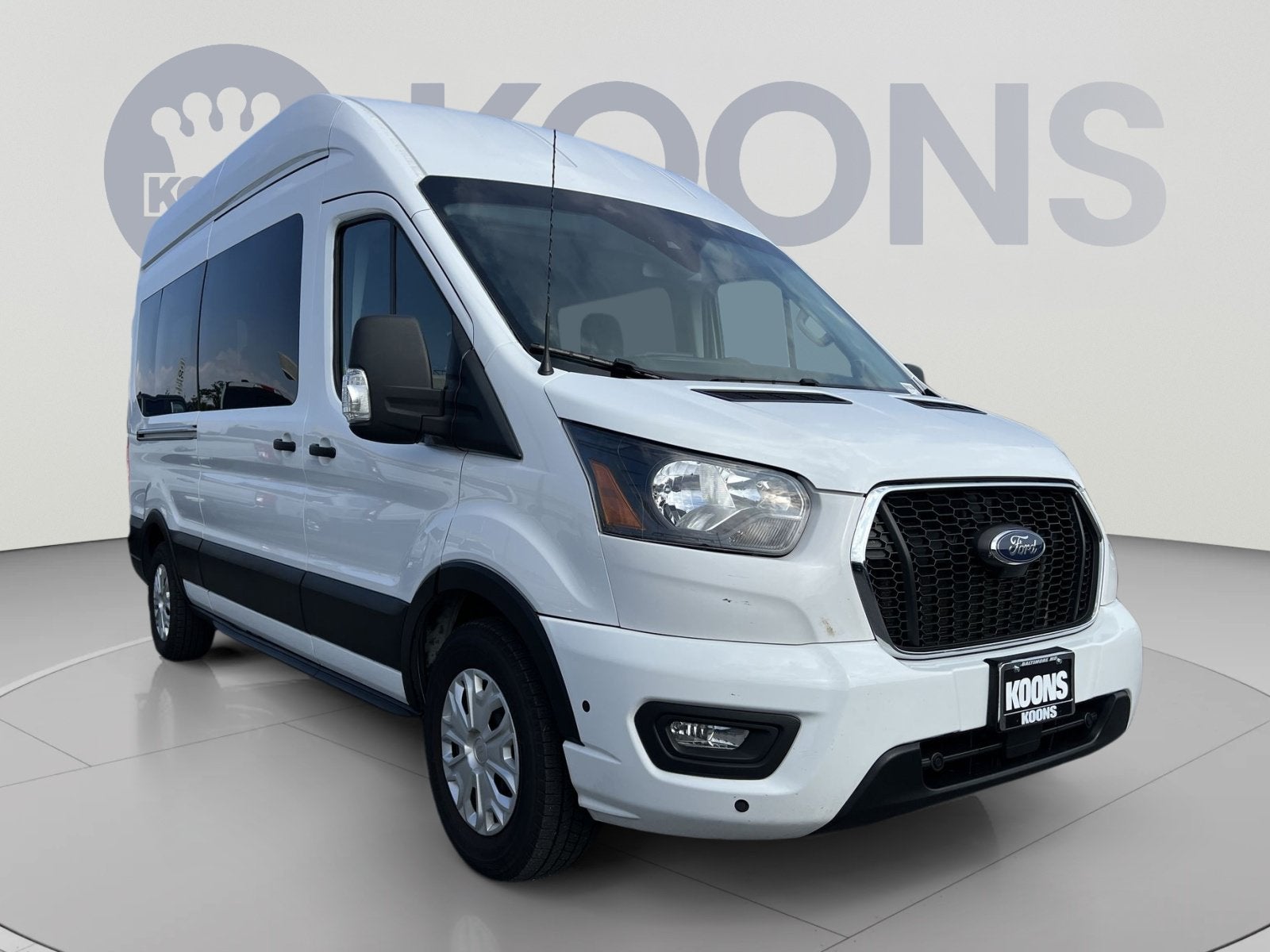 2024 Ford Transit-350 XLT