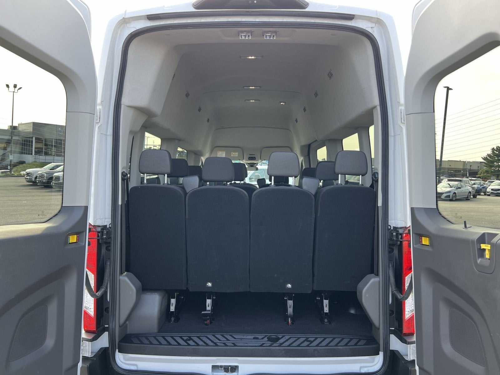 2024 Ford Transit-350 XLT