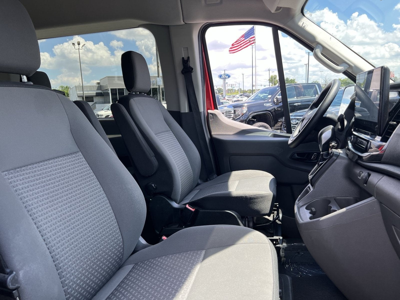 2024 Ford Transit-350 XLT