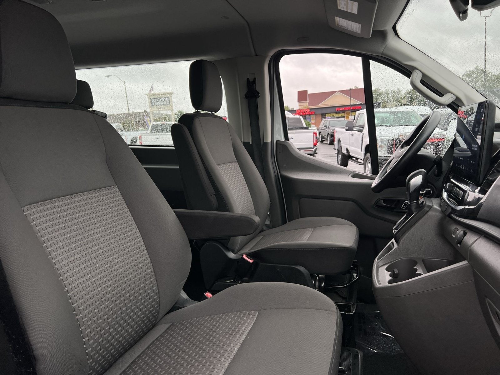 2024 Ford Transit-350 XLT