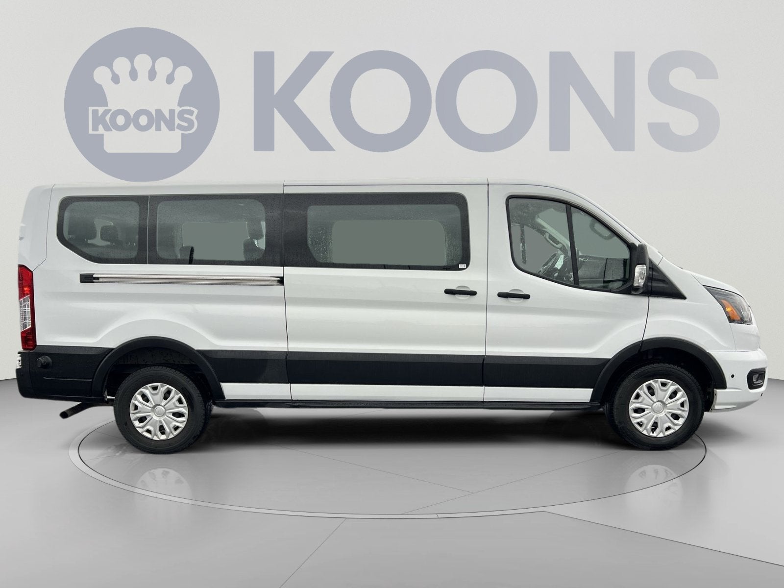 2024 Ford Transit-350 XLT