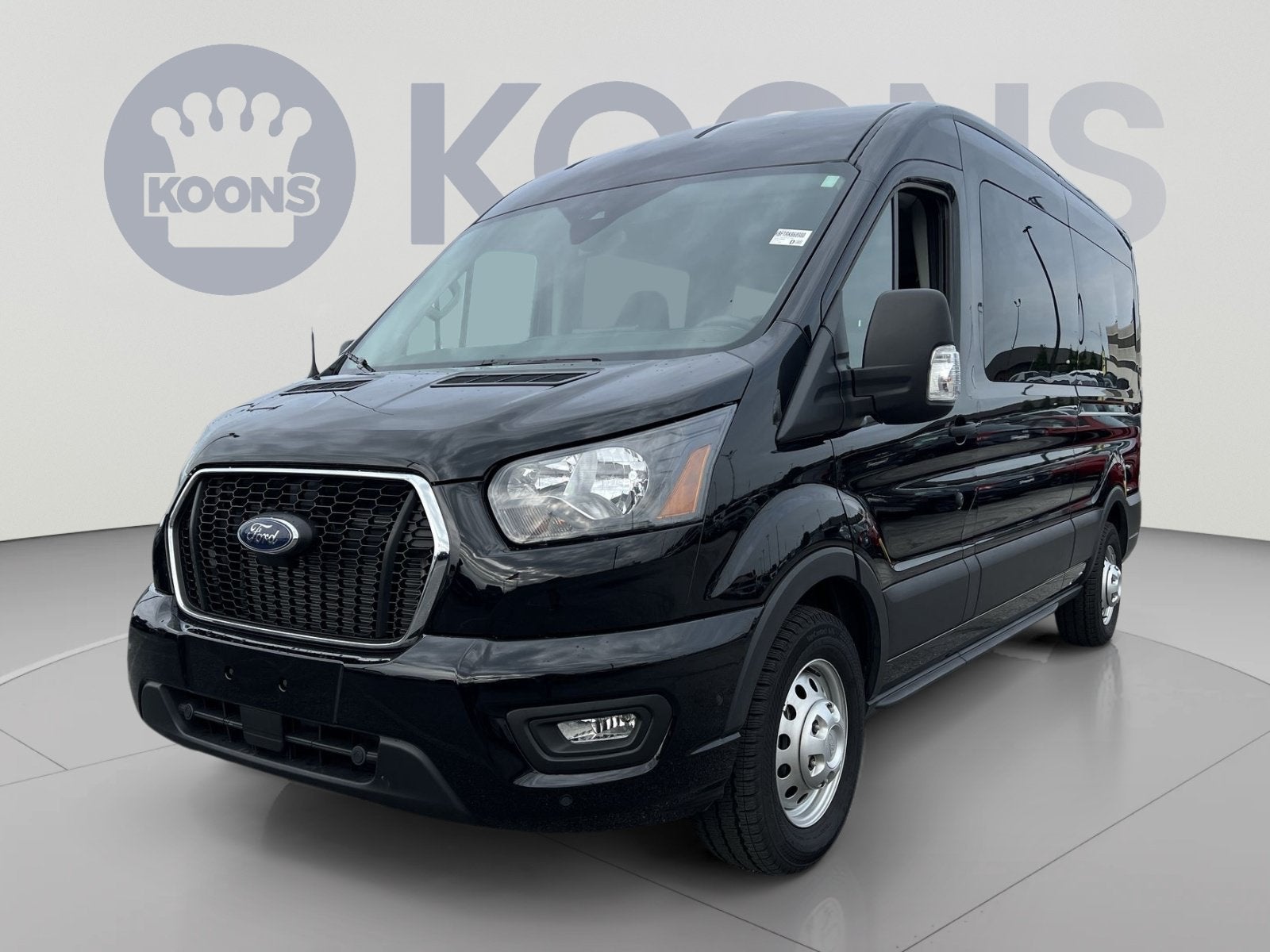 2024 Ford Transit-350 XLT
