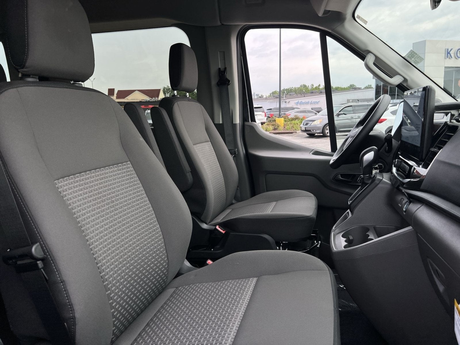 2024 Ford Transit-350 XLT