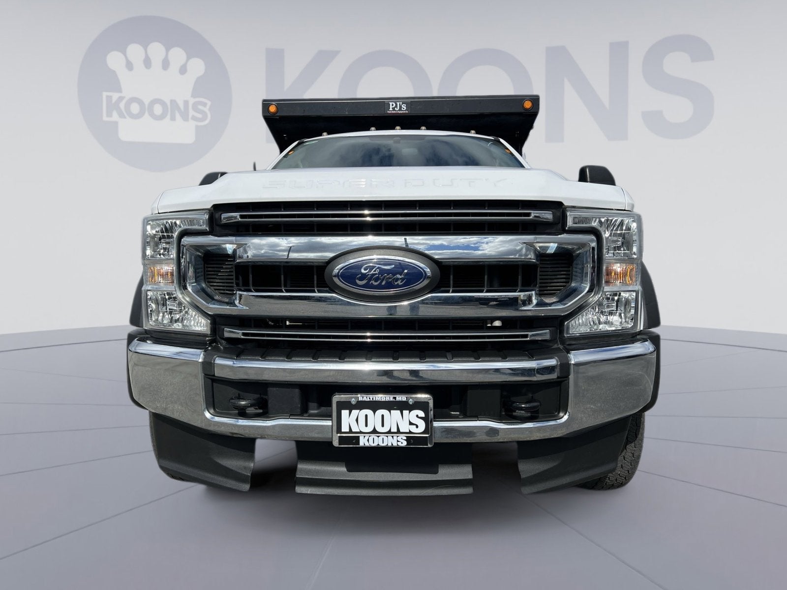 2022 Ford F-550 Chassis Cab XL