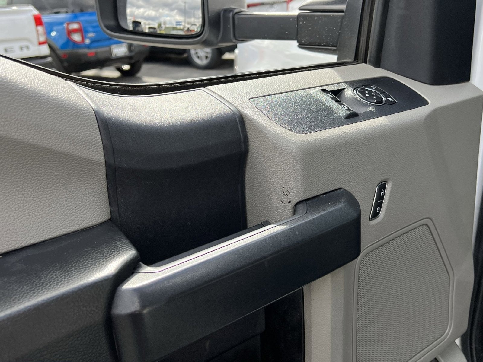 2022 Ford F-550 Chassis Cab XL