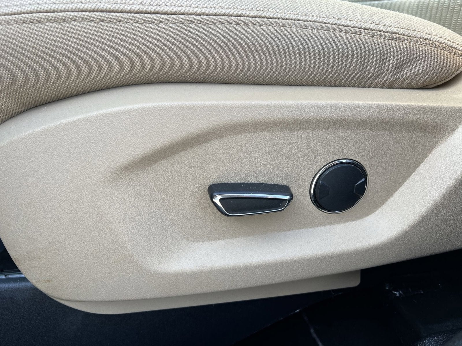 2017 Ford Explorer Base