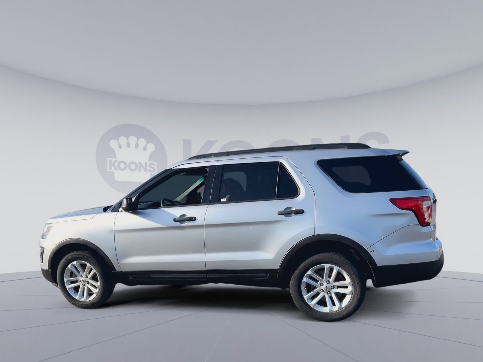 2017 Ford Explorer Base