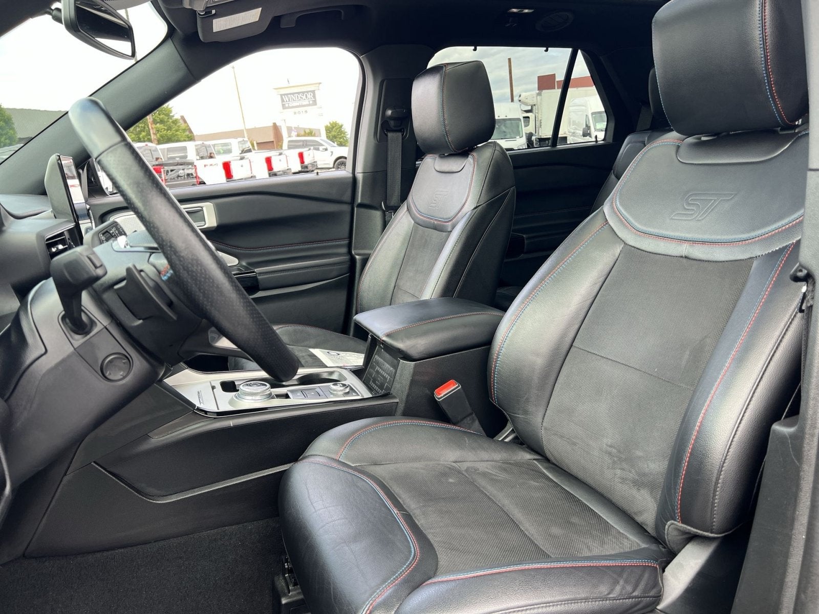 2023 Ford Explorer ST