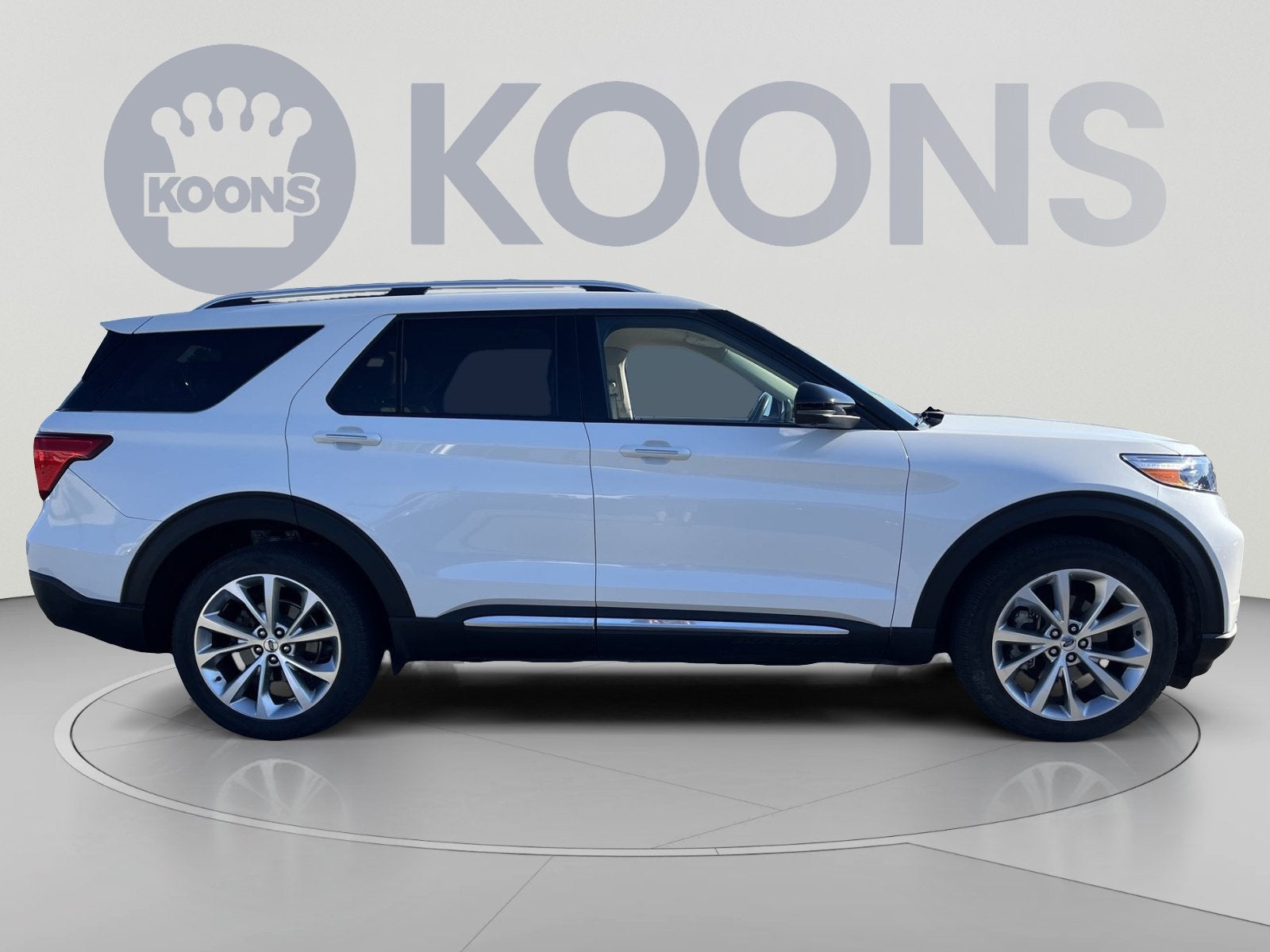 2023 Ford Explorer Platinum
