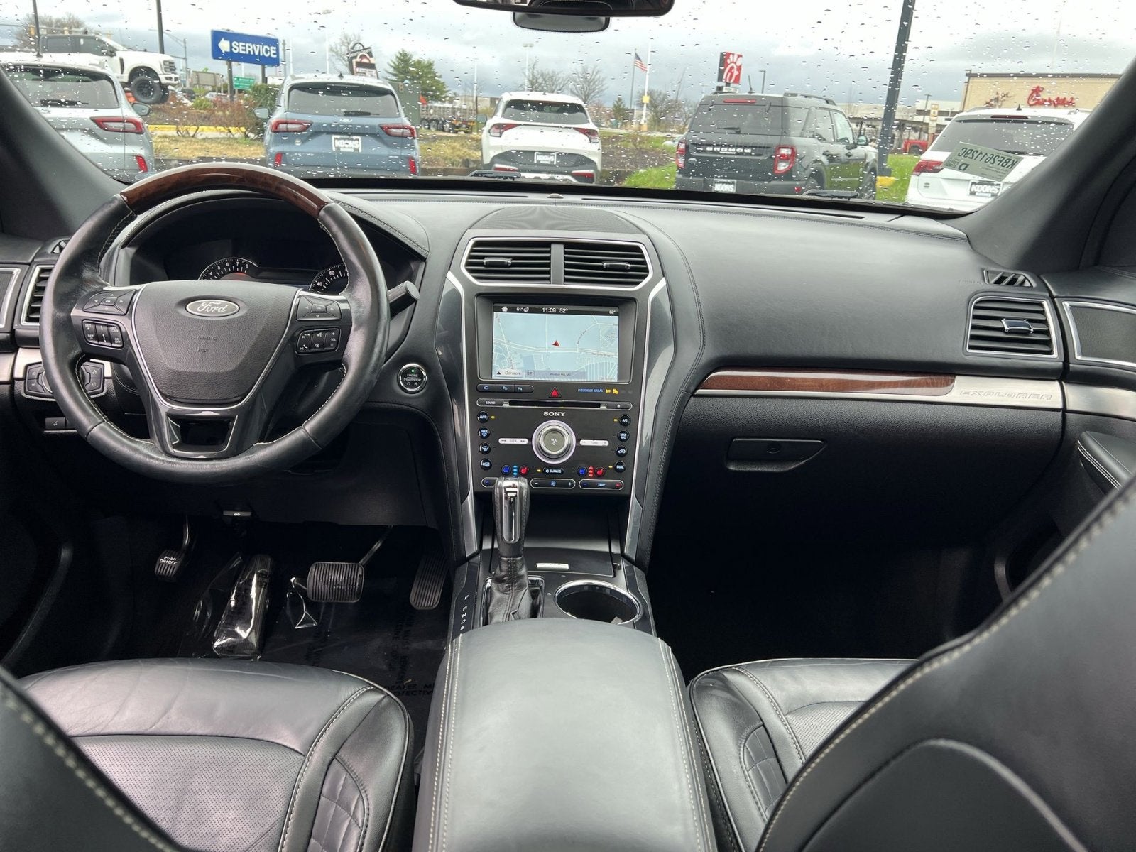 2017 Ford Explorer Platinum