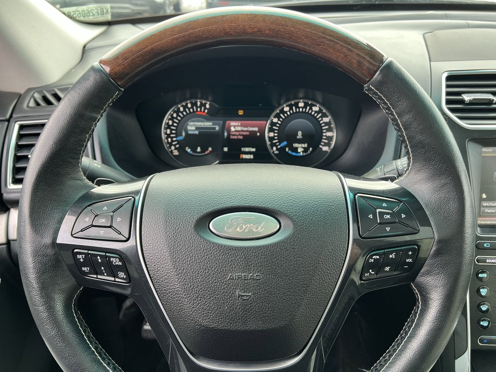 2016 Ford Explorer Platinum