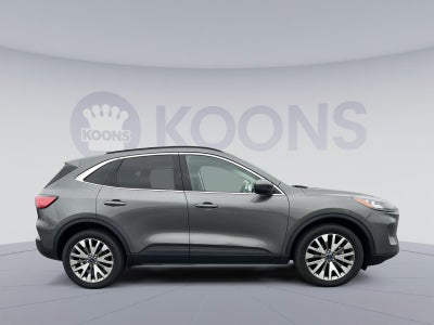 2022 Ford Escape Titanium