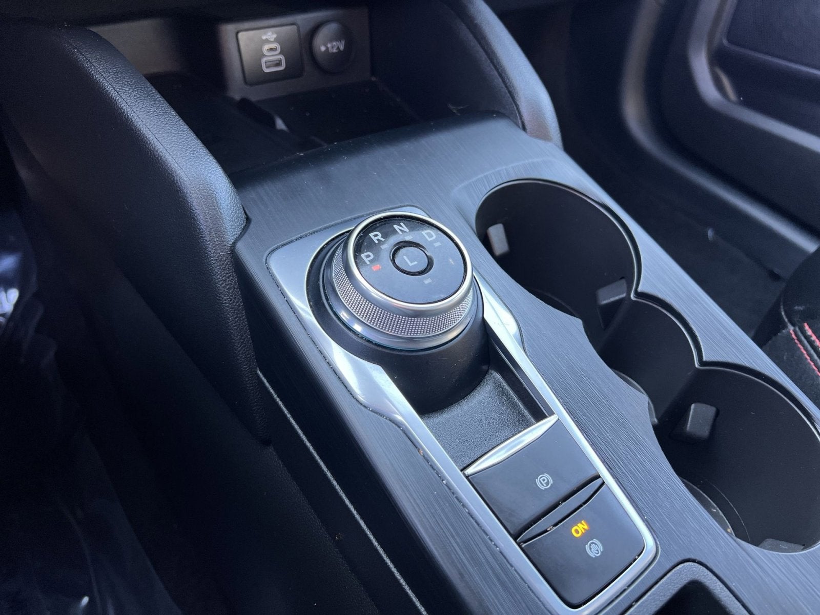 2024 Ford Escape ST-Line Elite