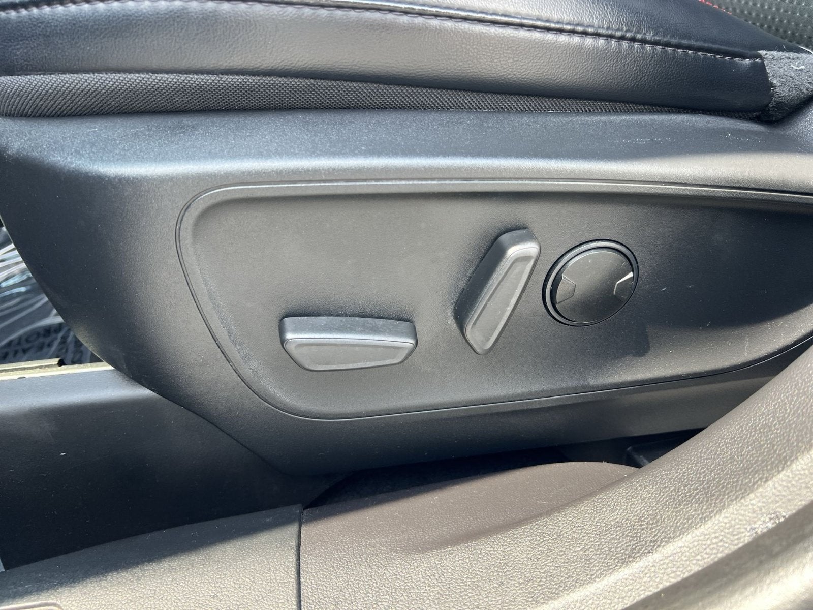 2023 Ford Escape Hybrid ST-Line Elite