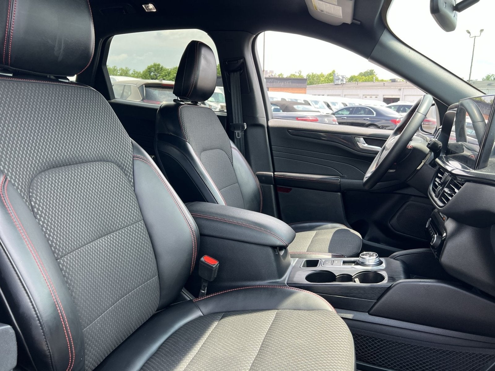 2023 Ford Escape Hybrid ST-Line Elite