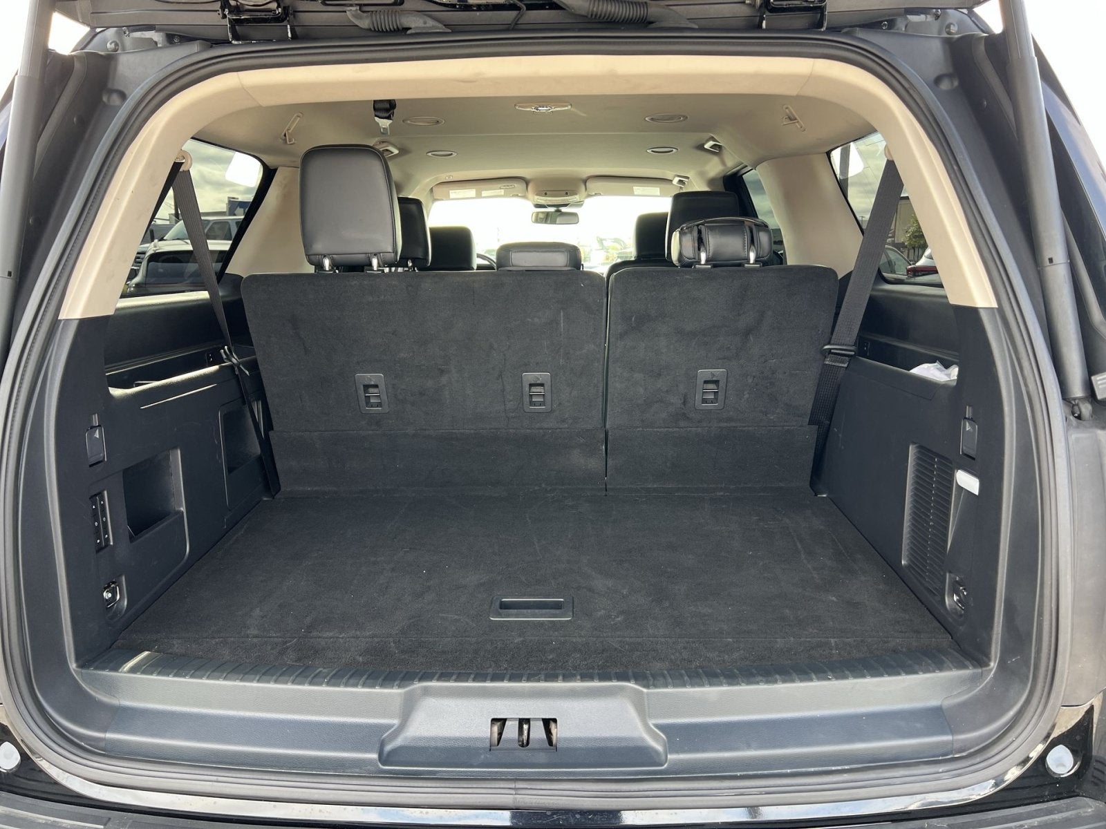2023 Ford Expedition Max XLT