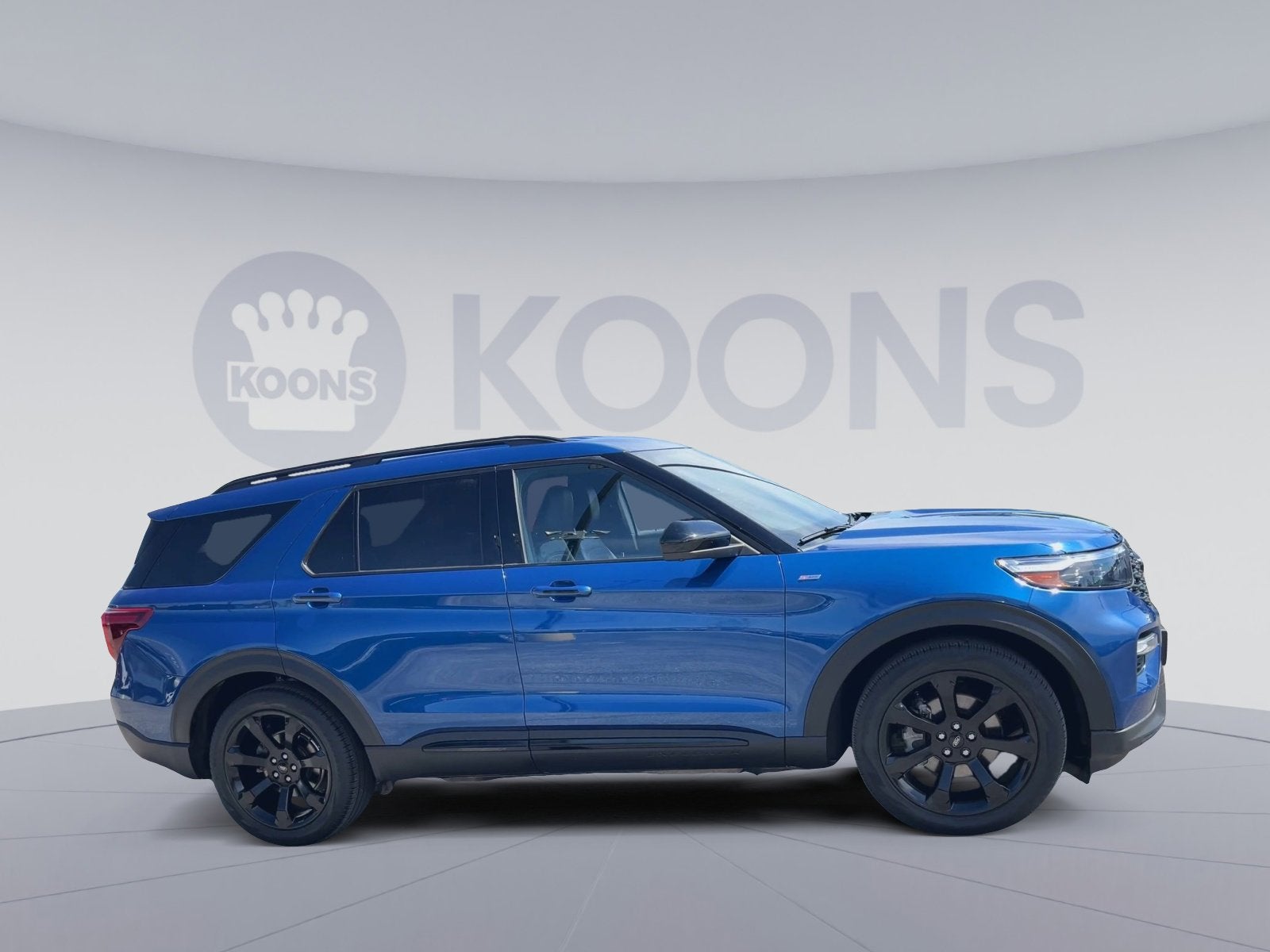 2023 Ford Explorer ST-Line