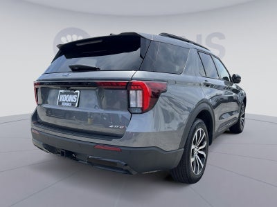 2025 Ford Explorer ST-Line