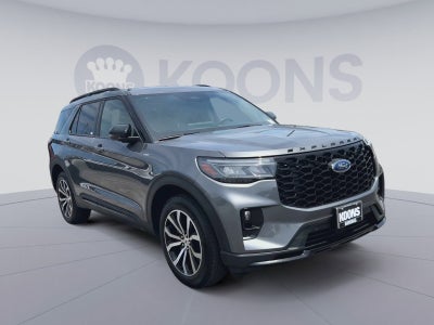 2025 Ford Explorer ST-Line