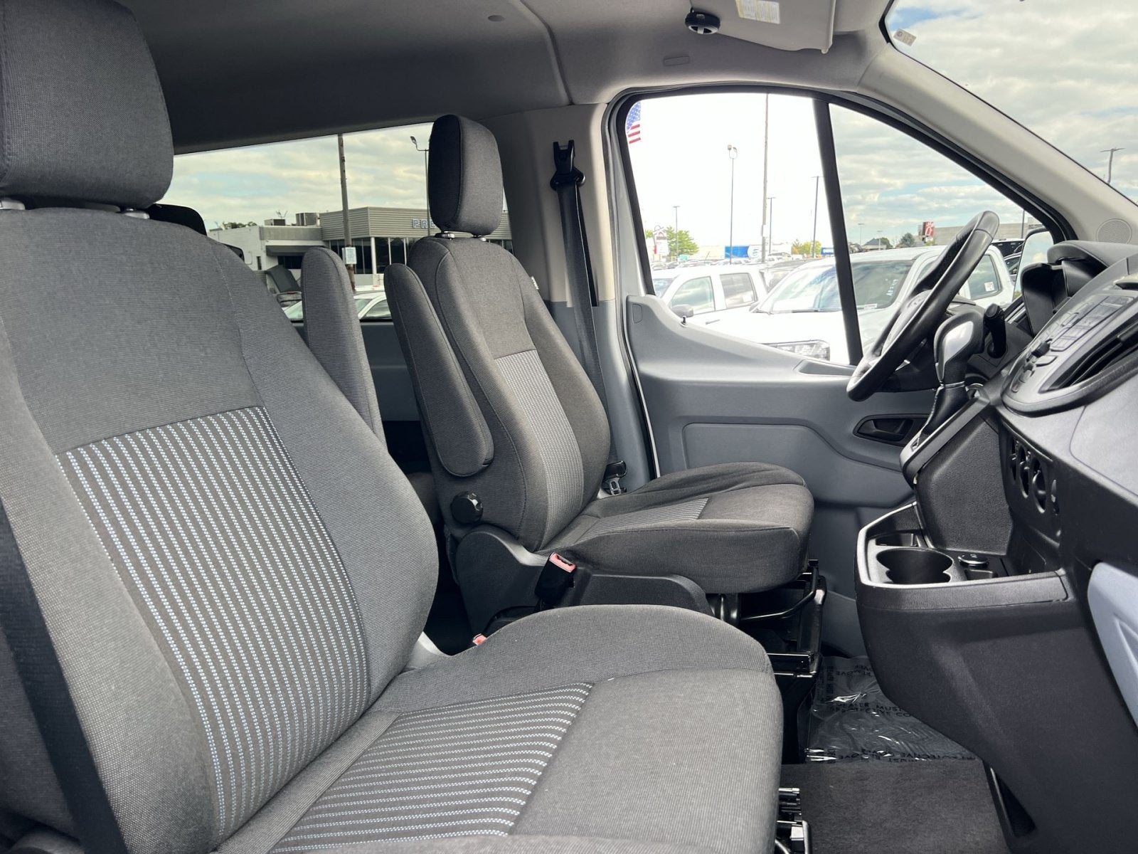 2016 Ford Transit-150 XL