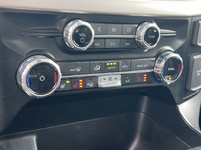 2023 Ford F-150 Lightning XLT