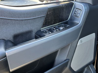 2023 Ford F-150 Lightning Lariat