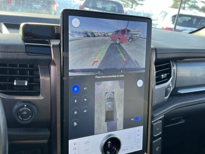 2023 Ford F-150 Lightning Lariat