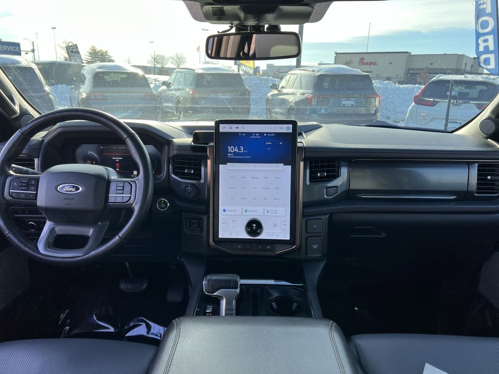 2023 Ford F-150 Lightning Lariat