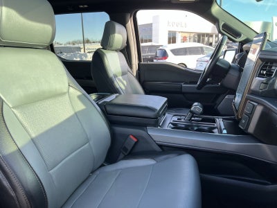 2023 Ford F-150 Lightning Lariat