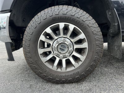 2022 Ford F-250SD Lariat