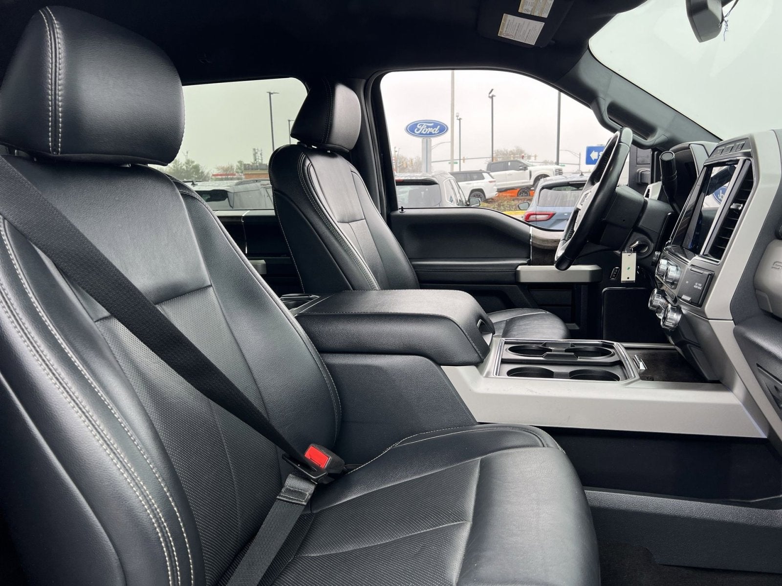 2022 Ford F-250SD Lariat