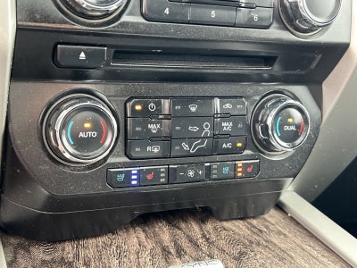 2017 Ford F-250SD Lariat