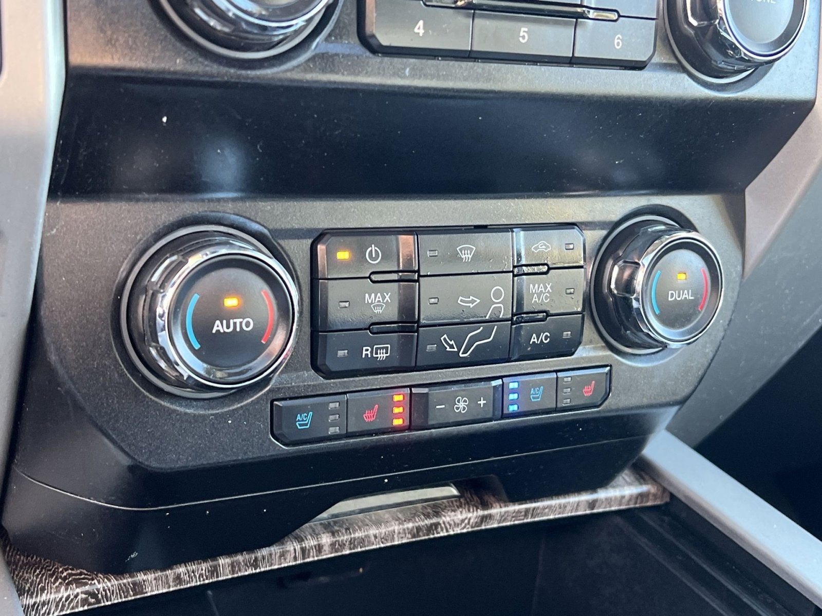 2019 Ford F-250SD Lariat