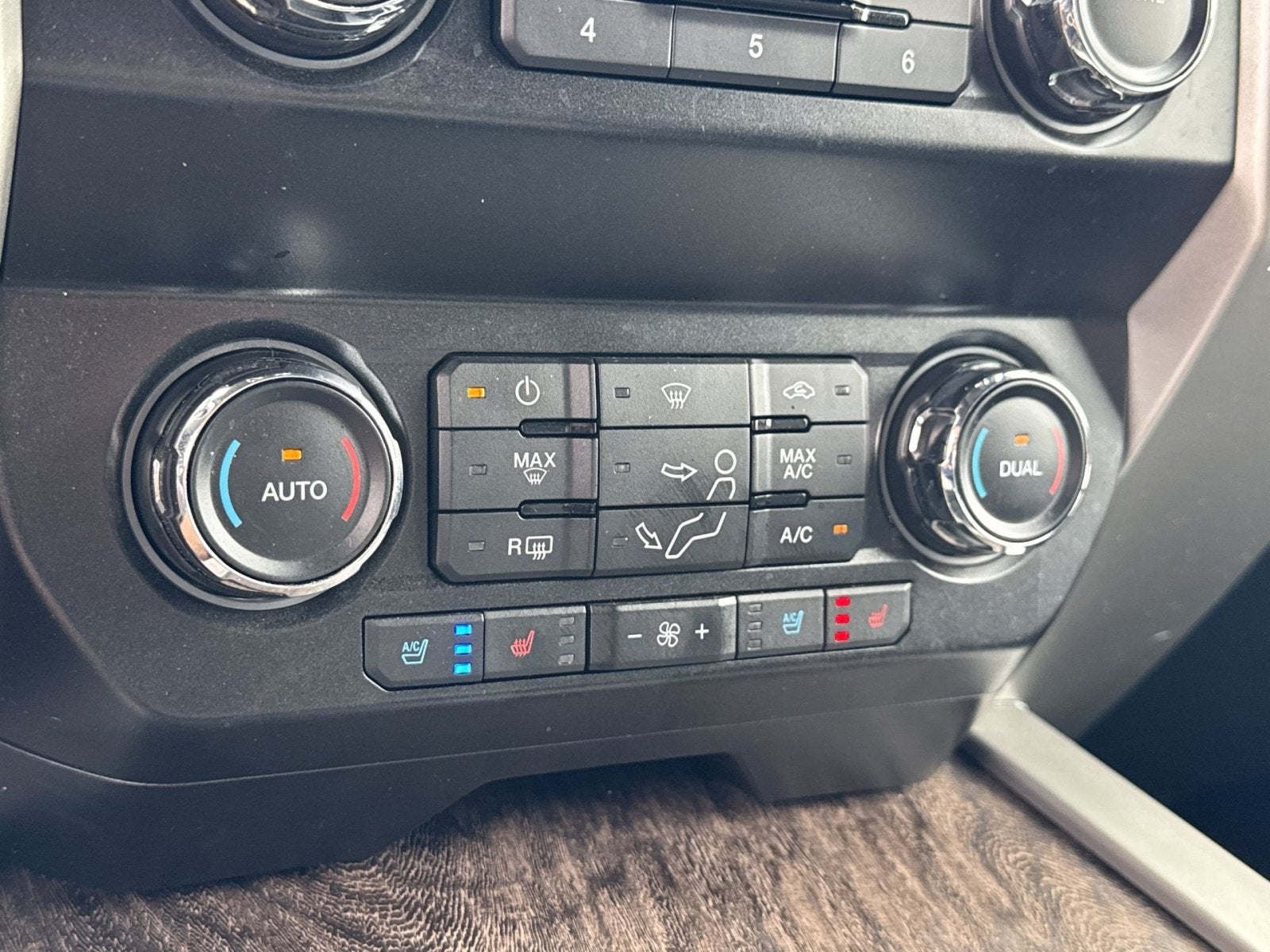 2019 Ford F-250SD Lariat