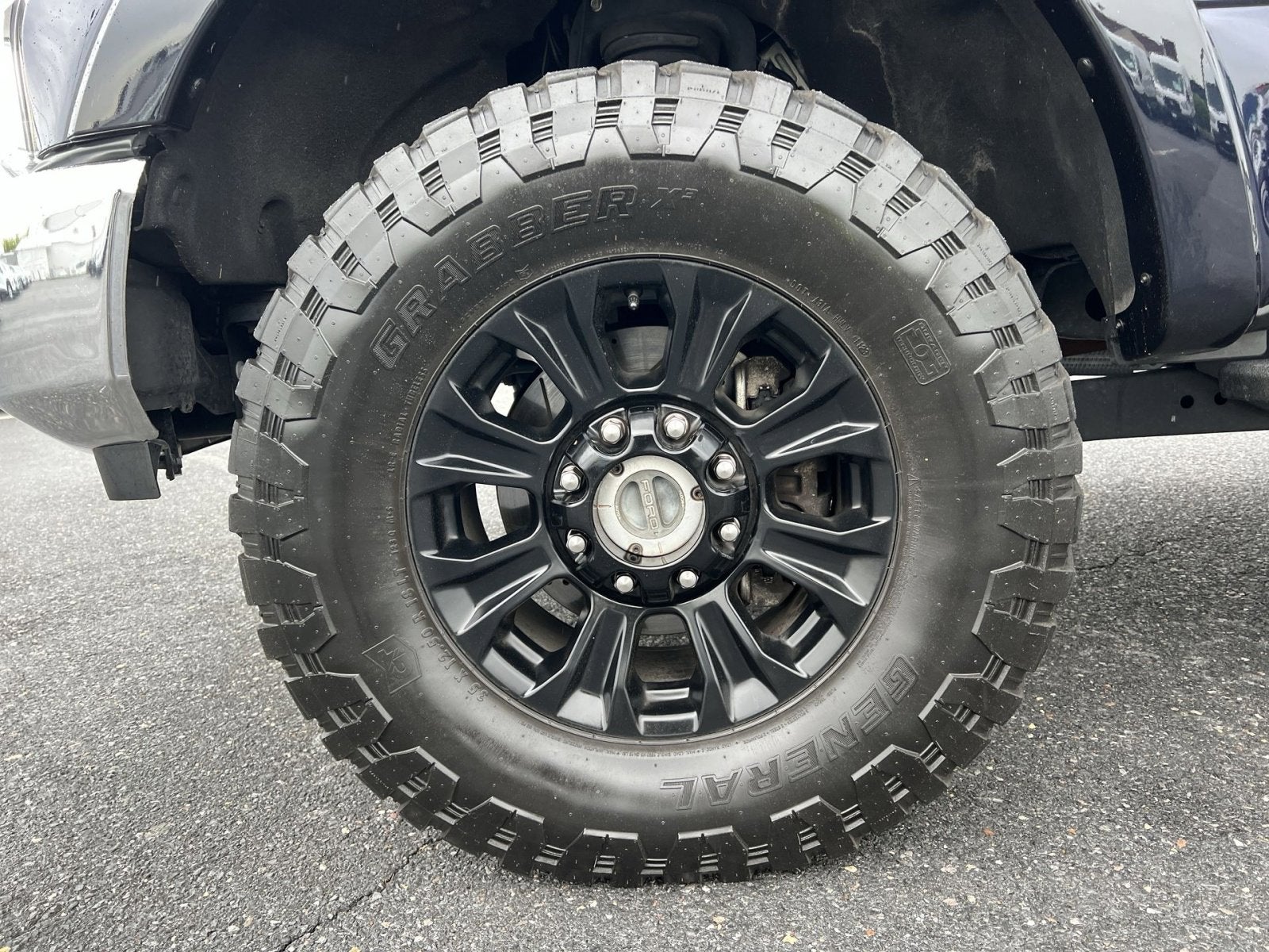 2022 Ford F-250SD Lariat