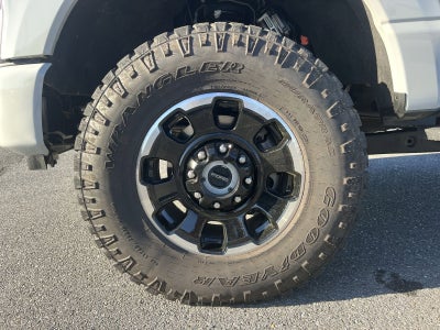 2025 Ford F-350SD Platinum